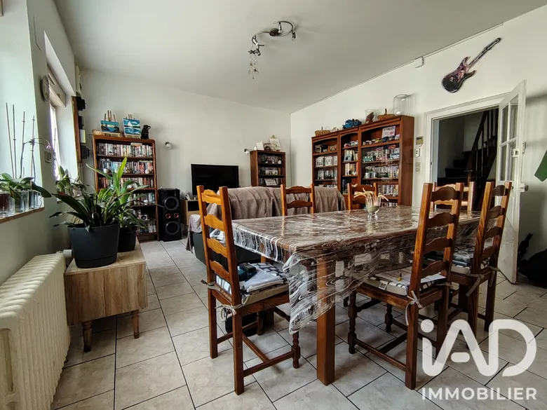 Maison 4 pièces 104 m² · à Saint-Rémy-du-Val · 104 m² · 94 000 €