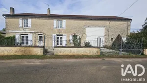 Maison de village à Voulême (86400)