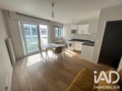 Studio in Paris (75011)