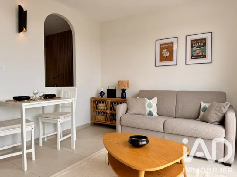 Appartement 1 pièce 27 m² · à Saint-Gilles-Croix-de-Vie · 26,8 m² · 168 000 €