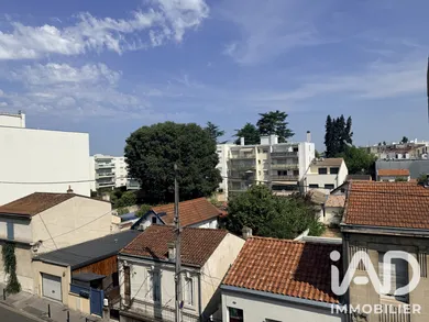 Apartment in Bordeaux (33000)
