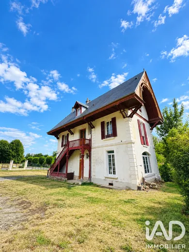 Maison à Crouy-sur-Ourcq (77840)