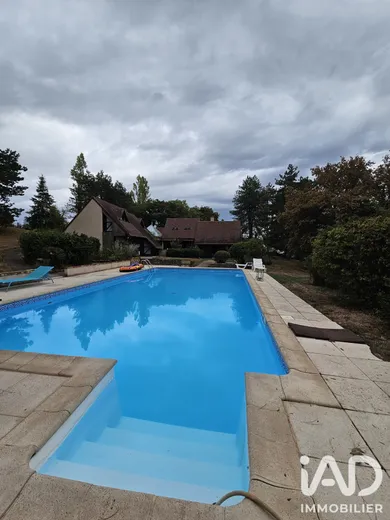 Maison d'architecte à Bressolles (03000)