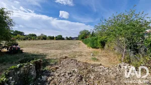 Building plot in Beaumont-en-Véron (37420)