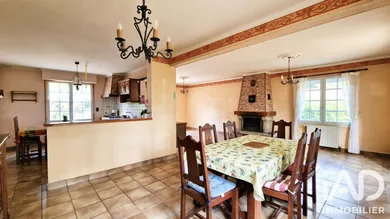 Maison traditionnelle à Plounévézel (29270)