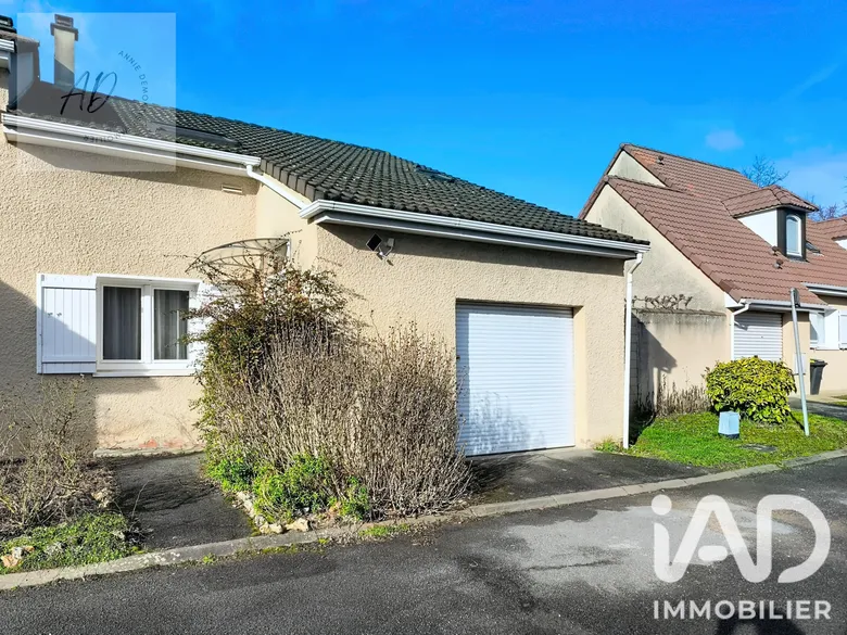 Maison 4 pièces 106 m² · à Thiais · 106 m² · 382 000 €
