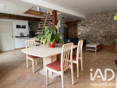 Maison à La Châtaigneraie (85120)