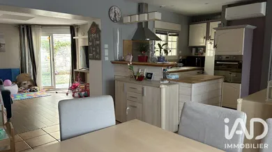 Maison de village à Véretz (37270)