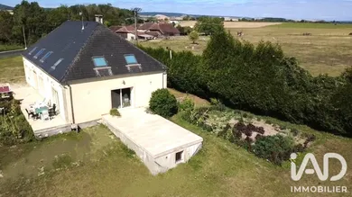 Pavillon à Assenay (10320)