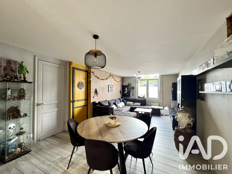 Maison 6 pièces 114 m² · à Linselles · 114 m² · 285 000 €