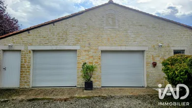 Maison de campagne à Charmé (16140)