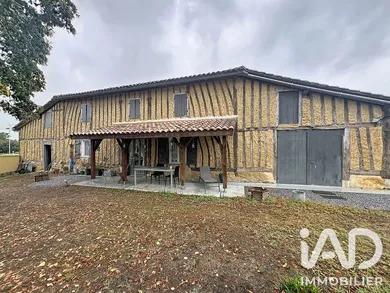 Maison de campagne à Estigarde (40240)