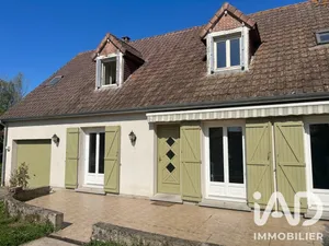 Maison à Châteaudun (28200)
