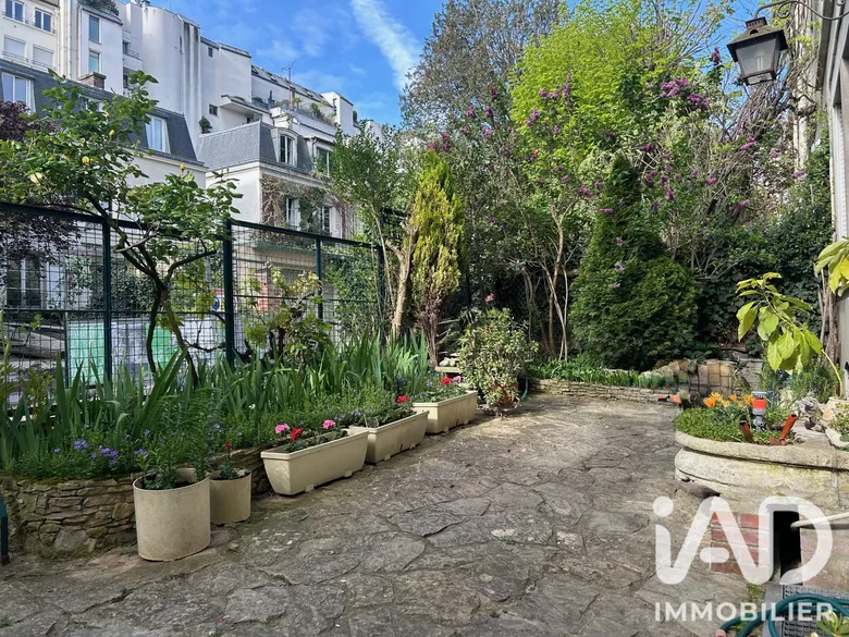 Appartement 5 pièces 94 m² · à Paris · 94 m² · 799 000 €