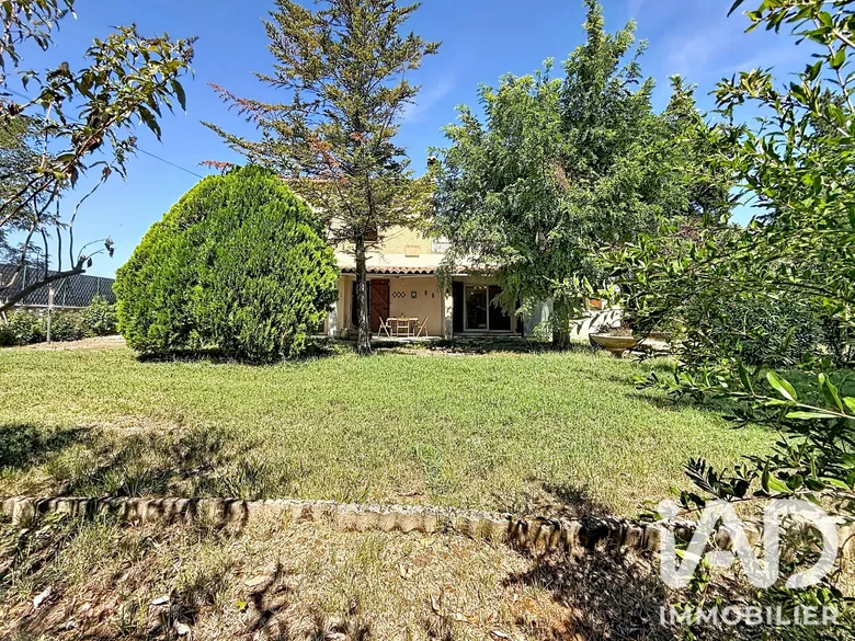 Maison 9 pièces 140 m² · à Caderousse · 140 m² · 349 900 €