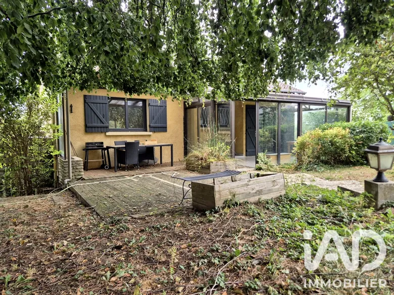 Maison 6 pièces 93 m² · à Montainville · 92,6 m² · 419 000 €