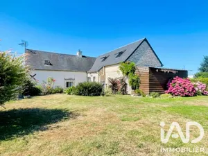 House in Tour-en-Bessin (14400)