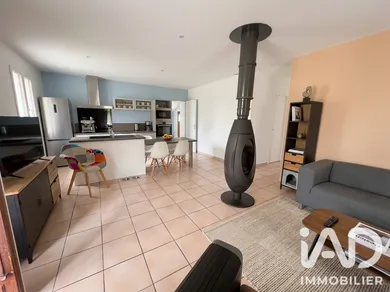 Maison de village à Larressore (64480)