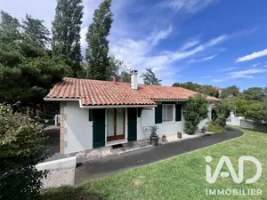 Maison de village à Larressore (64480)