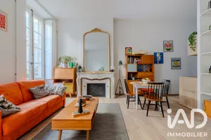 Apartment in Bordeaux (33000)