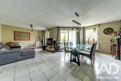 Apartment in Lyon (69008)