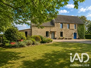 Maison de campagne à Vire (14500)