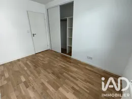 Apartment in Bordeaux (33100)