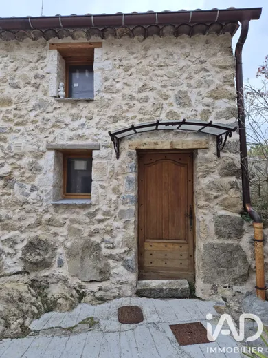 Maison de village à Tourette-du-Château (06830)