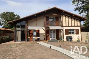 Maison à Gujan-Mestras (33470)