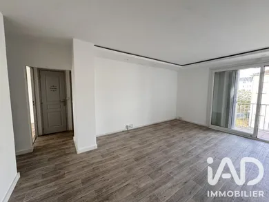 Apartment in Saint-Fargeau-Ponthierry (77310)