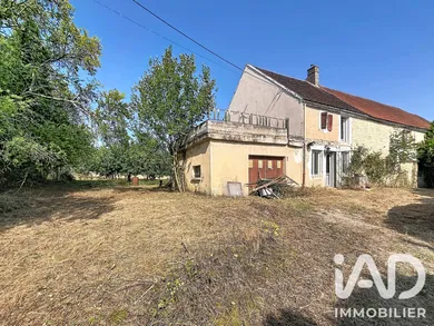 Maison de campagne à Mailly-le-Château (89660)
