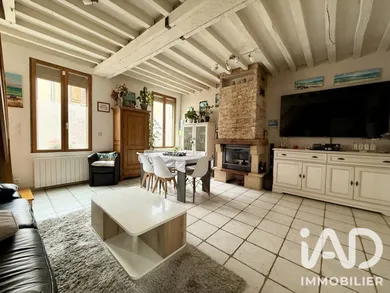 Maison à Pont-Sainte-Maxence (60700)