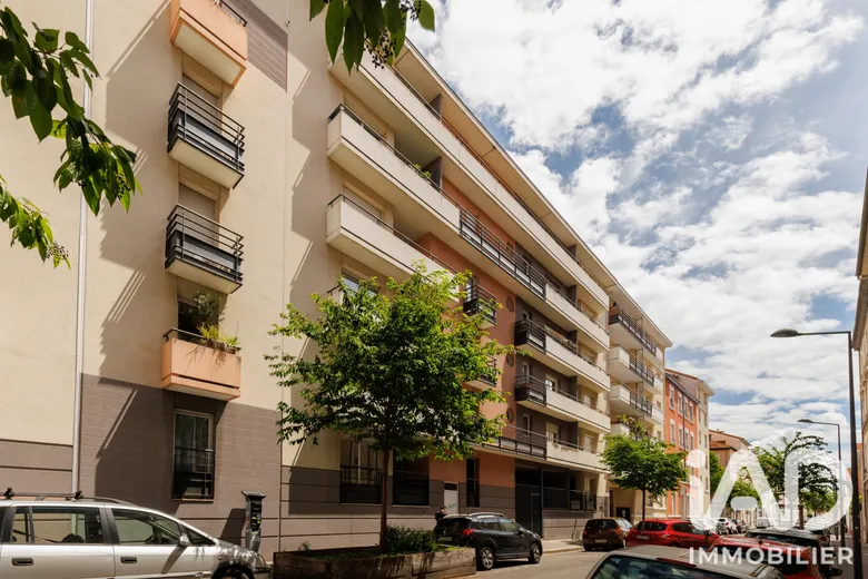 Appartement 2 pièces 49 m² · à Villeurbanne · 49,3 m² · 199 000 €