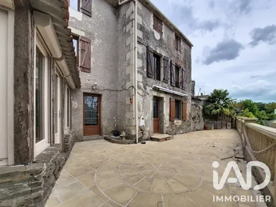 Maison à Lys-Haut-Layon (49310)