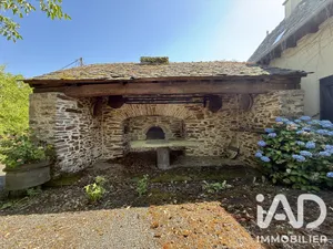 Maison de campagne à Saint-Hippolyte (12140)