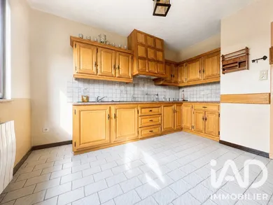 Appartement à Saint-Bonnet-le-Château (42380)
