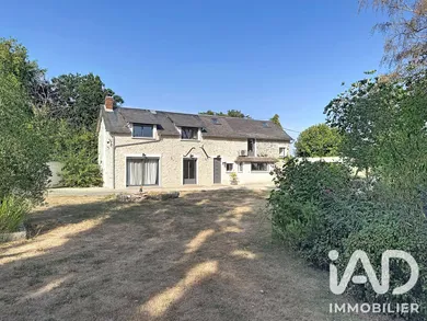 House in Bréval (78980)