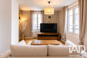 Apartment in Vannes (56000)