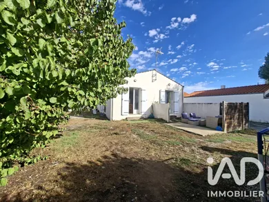 Maison de ville à Commequiers (85220)