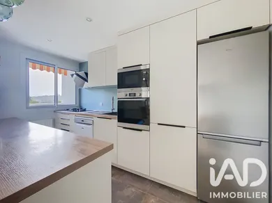 Apartment in Oullins (69600)