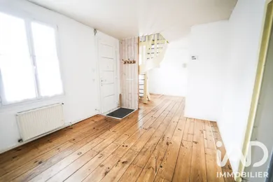 Townhouse in Melun (77000)