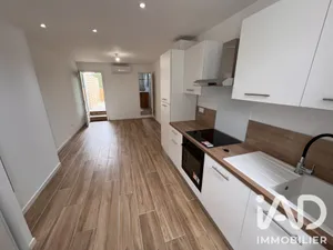 Appartement à Saint-Cyr-sur-Mer (83270)