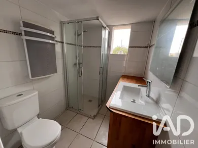Appartement à Saint-Cyr-sur-Mer (83270)