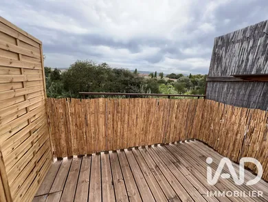 Apartment in Saint-Cyr-sur-Mer (83270)