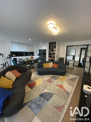 Appartement à Paris (75015)