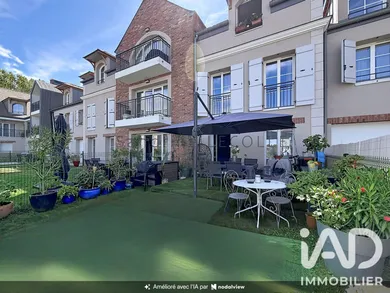 Appartement à Bussy-Saint-Georges (77600)