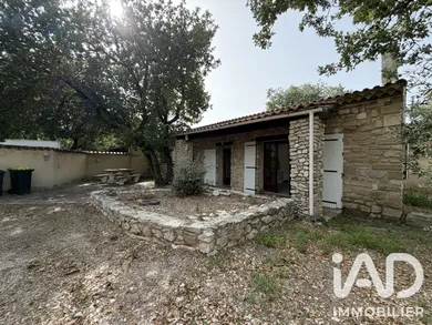 Traditional house in Pernes-les-Fontaines (84210)