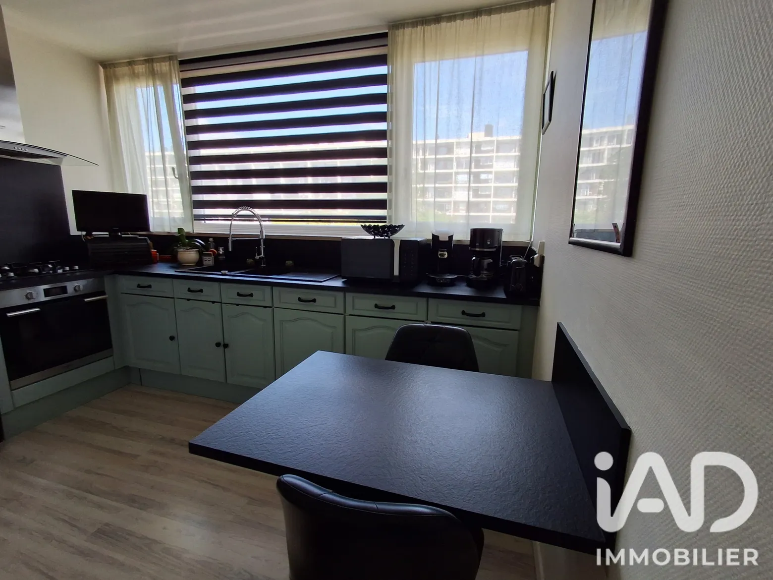 Vente appartement à Croix (59170) : appartement 4 pièces 99 m² - 2098342 — 3