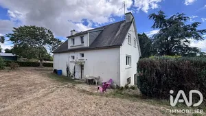 Maison à Châteauneuf-du-Faou (29520)