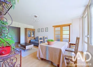 Apartment in Reims (51100)